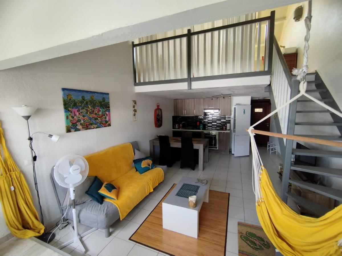 Pelican Marigot  Exterior foto